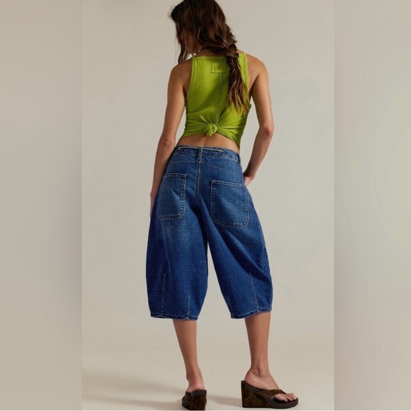 Free People Amanda Crop Barrel Jeans Size 25 - Picture 2 of 10